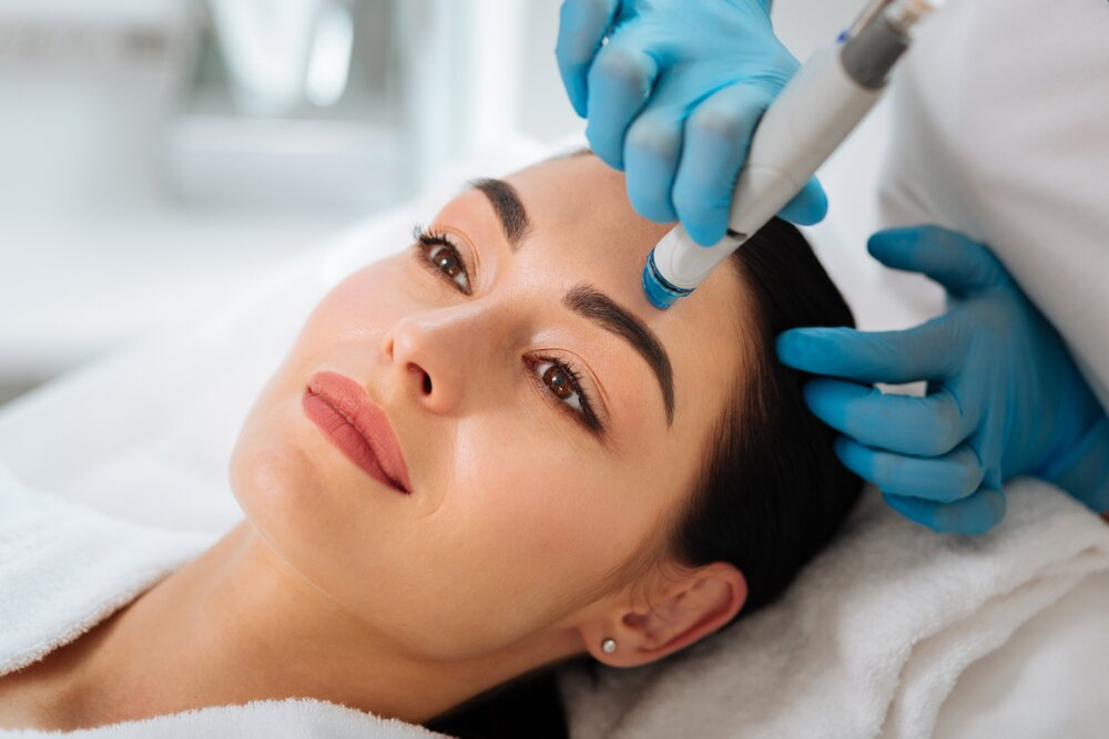 Uncover the Benefits of HydraFacial Treatments - A Younger You